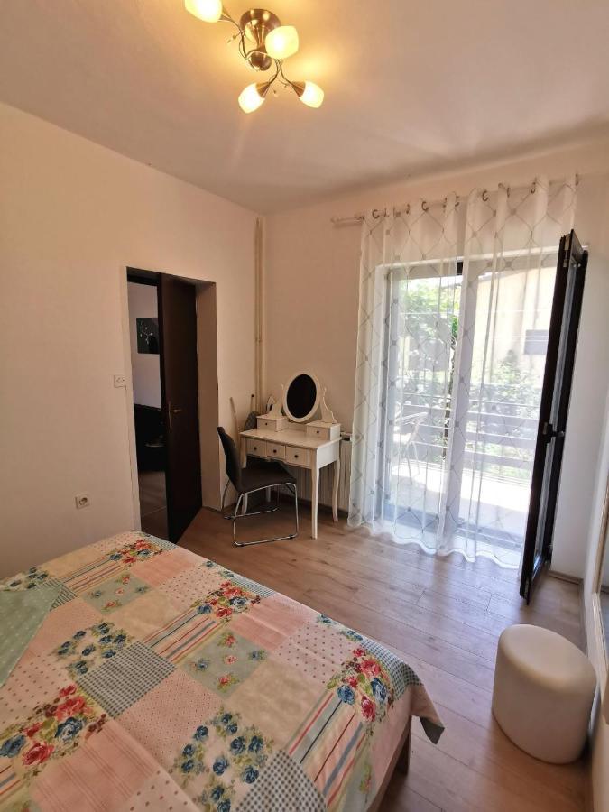 Apartman Lana Medulin Buitenkant foto