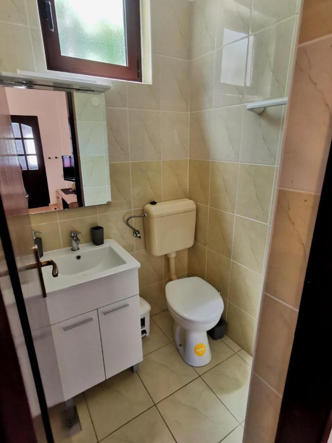 Apartman Lana Medulin Buitenkant foto